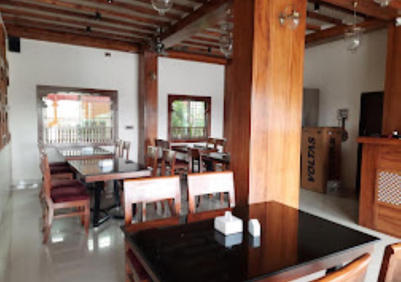 Kapurwahal Hotel Rajwada Kapurhol מראה חיצוני תמונה