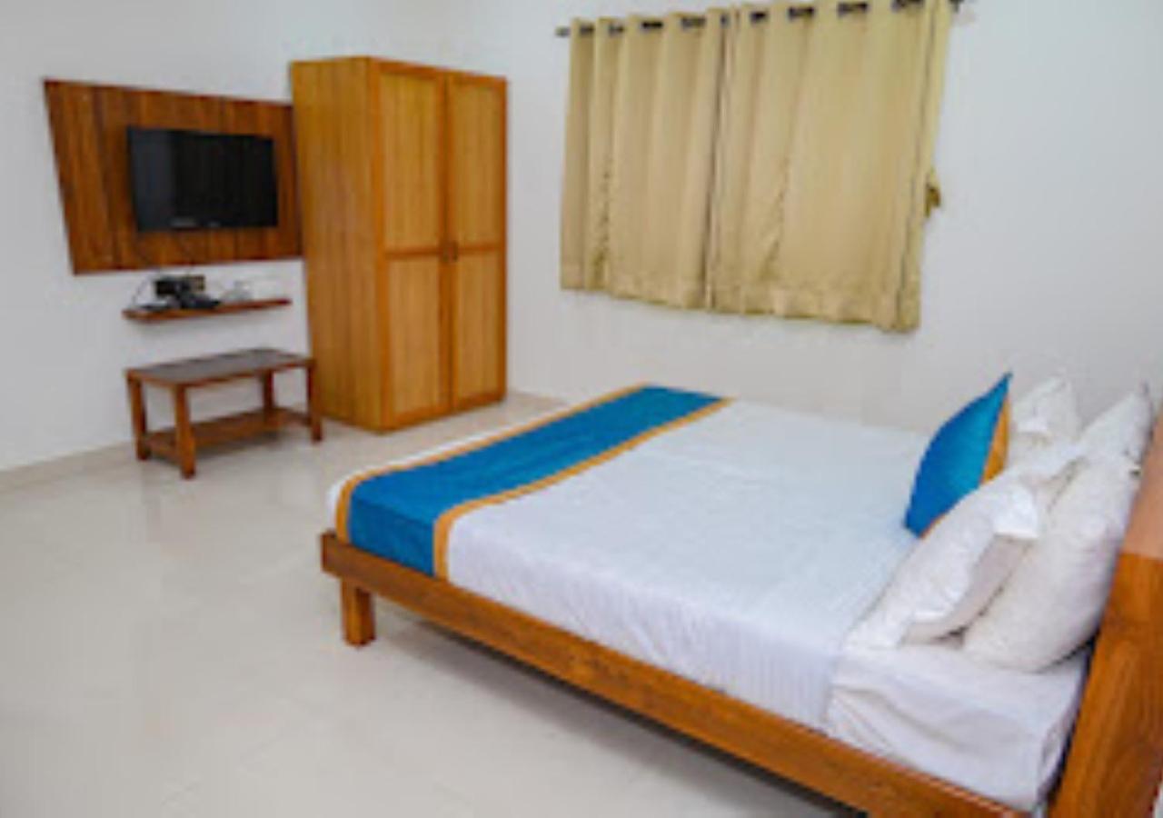 Kapurwahal Hotel Rajwada Kapurhol מראה חיצוני תמונה